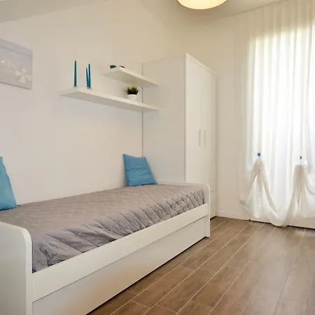 Magica Immobiliare - Res. Wave 2 - C17 Apartamento *