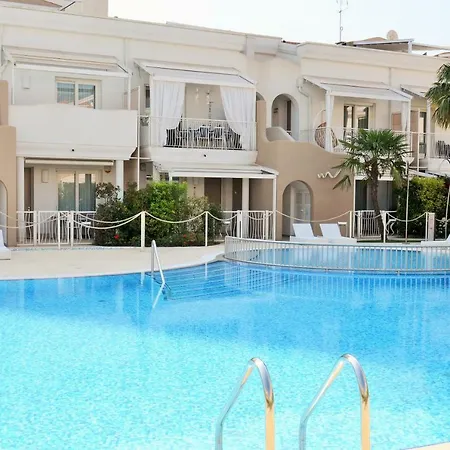 Magica Immobiliare - Res. Wave 2 - C17 Apartment *